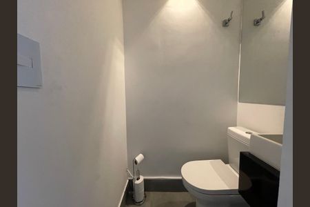 Casa de condomínio à venda com 170m², 3 quartos e 2 vagas Casa de condomínio à venda com 170m², 3 quartos e 2 vagasLavabo 2