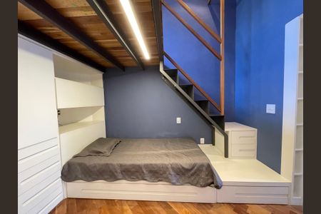 Casa de condomínio à venda com 170m², 3 quartos e 2 vagas Casa de condomínio à venda com 170m², 3 quartos e 2 vagasQuarto