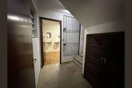 Casa à venda com 4 quartos, 490m² em Sumaré, São Paulo