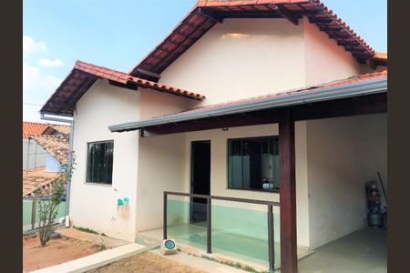 Casa à venda com 187m², 3 quartos e 4 vagas