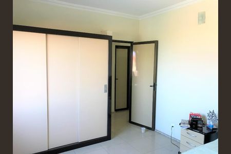 Casa à venda com 187m², 3 quartos e 4 vagas