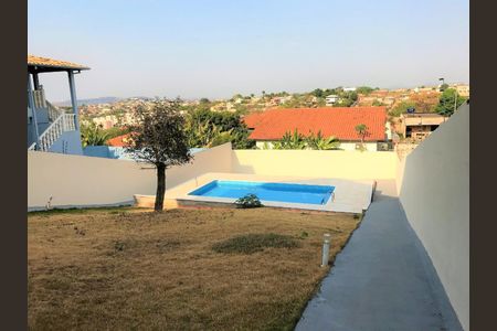 Casa à venda com 187m², 3 quartos e 4 vagas