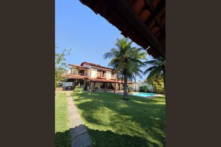 Casa à venda com 450m², 5 quartos e 3 vagas