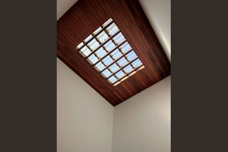 Casa à venda com 450m², 5 quartos e 3 vagas