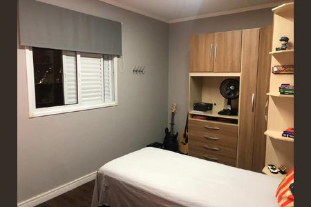 Casa à venda com 3 quartos, 105m² em Vila Lucinda, Santo André