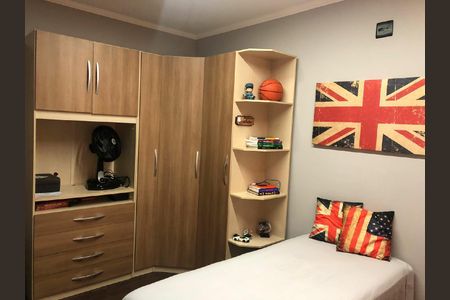 Casa à venda com 3 quartos, 105m² em Vila Lucinda, Santo André