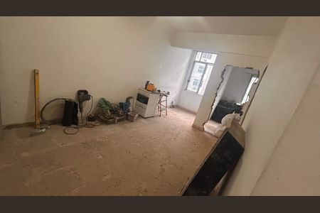 Apartamento à venda com 2 quartos, 75m² em Copacabana, Rio de Janeiro