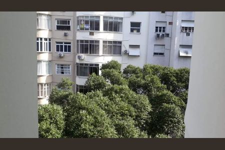 Apartamento à venda com 70m², 2 quartos e 1 vaga