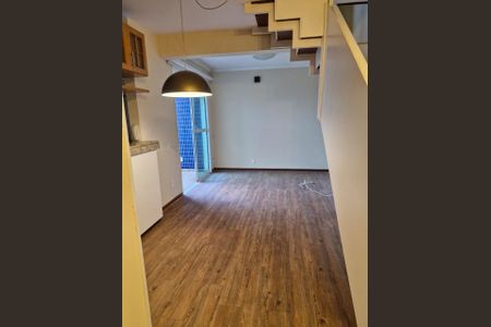 Apartamento à venda com 1 quarto, 66m² em Cambuí, Campinas