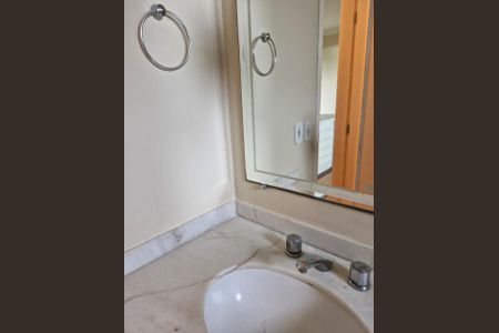 Apartamento à venda com 1 quarto, 66m² em Cambuí, Campinas