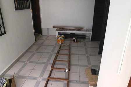 Casa à venda com 2 quartos, 180m² em Vila Camilópolis, Santo André