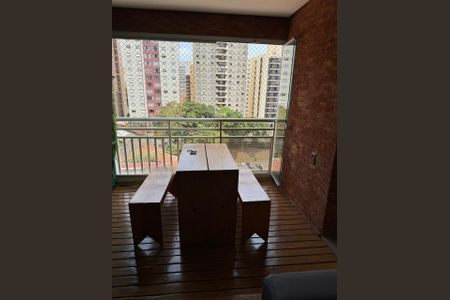 Apartamento à venda com 1 quarto, 46m² em Cambuí, Campinas