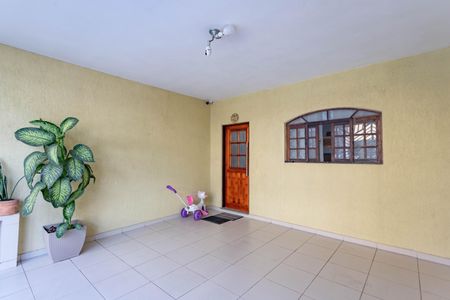 Casa à venda com 204m², 3 quartos e 2 vagas Casa à venda com 204m², 3 quartos e 2 vagasGaragem