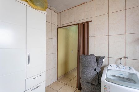 Casa à venda com 204m², 3 quartos e 2 vagas Casa à venda com 204m², 3 quartos e 2 vagasLavanderia
