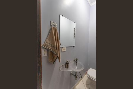 Lavabo de casa à venda com 3 quartos, 204m² em Vila Padre Anchieta, Diadema