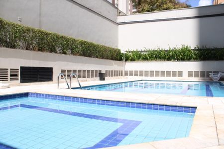 Apartamento para alugar com 86m², 3 quartos e 2 vagasÁrea comum - Piscina