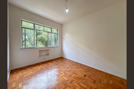 Apartamento à venda com 36m², 1 quarto e sem vagaSala/Quarto