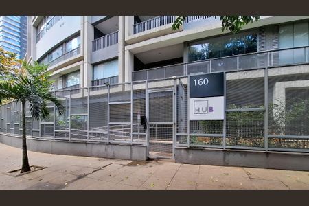 Studio à venda com 25m², 1 quarto e sem vaga Studio à venda com 25m², 1 quarto e sem vagaFachada do Prédio