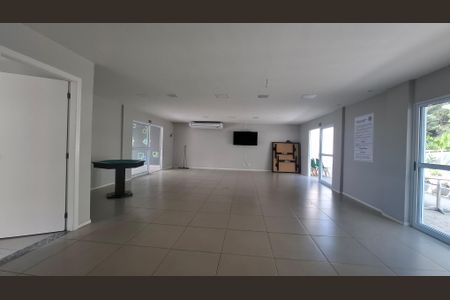 Apartamento para alugar com 50m², 2 quartos e 1 vaga Apartamento para alugar com 50m², 2 quartos e 1 vagaÁrea comum - Salão de festas