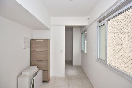 Apartamento à venda com 115m², 3 quartos e 1 vagaÁrea de Serviço