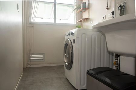 Apartamento à venda com 113m², 2 quartos e 3 vagasÁrea de Serviço