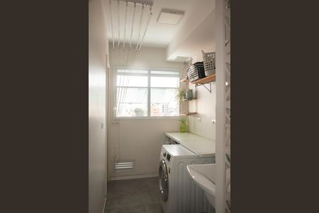 Apartamento à venda com 113m², 2 quartos e 3 vagasÁrea de Serviço