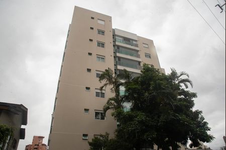 Apartamento à venda com 113m², 2 quartos e 3 vagasFachada