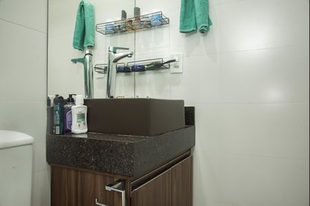 Apartamento à venda com 113m², 2 quartos e 3 vagasBanheiro da Suíte 2