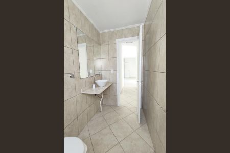 Apartamento para alugar com 60m², 2 quartos e sem vaga Apartamento para alugar com 60m², 2 quartos e sem vagaBanheiro de Serviço