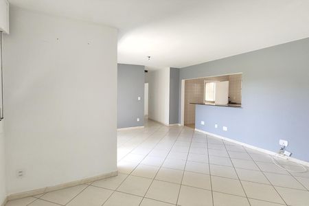 Apartamento para alugar com 60m², 2 quartos e sem vagaSala