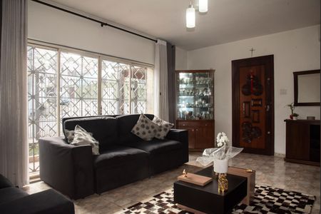 Sala de casa à venda com 2 quartos, 450m² em Vila Gumercindo, São Paulo