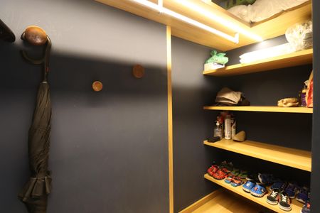 Apartamento à venda com 150m², 3 quartos e 2 vagasCloset
