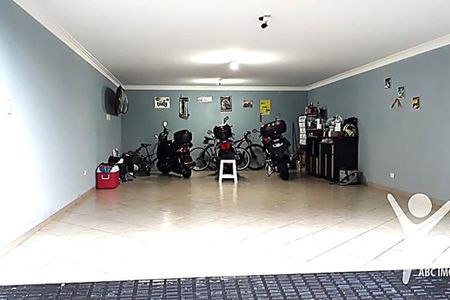 Casa à venda com 3 quartos, 131m² em Jardim Bela Vista, Santo André