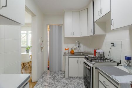 Apartamento à venda com 62m², 2 quartos e 1 vaga Apartamento à venda com 62m², 2 quartos e 1 vagaCozinha