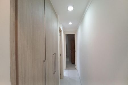 Apartamento à venda com 64m², 2 quartos e 1 vaga Apartamento à venda com 64m², 2 quartos e 1 vagaCorredor