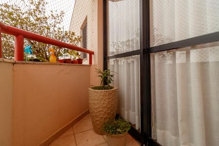 Apartamento à venda com 68m², 3 quartos e 2 vagas Apartamento à venda com 68m², 3 quartos e 2 vagasVaranda da Sala
