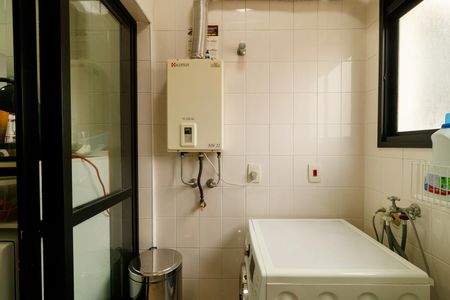 Apartamento à venda com 68m², 3 quartos e 2 vagas Apartamento à venda com 68m², 3 quartos e 2 vagasÁrea de Serviço