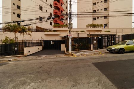 Apartamento à venda com 68m², 3 quartos e 2 vagas Apartamento à venda com 68m², 3 quartos e 2 vagasFachada