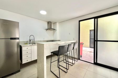 Apartamento à venda com 40m², 2 quartos e 1 vaga Apartamento à venda com 40m², 2 quartos e 1 vagaÁrea comum - Churrasqueira