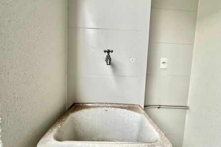 Apartamento à venda com 40m², 2 quartos e 1 vaga Apartamento à venda com 40m², 2 quartos e 1 vagaÁrea de Serviço
