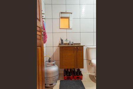Casa à venda com 150m², 3 quartos e 3 vagas Casa à venda com 150m², 3 quartos e 3 vagasBanheiro de Serviço