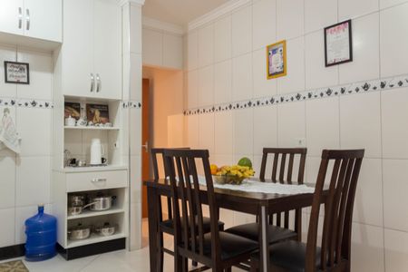 Casa à venda com 150m², 3 quartos e 3 vagas Casa à venda com 150m², 3 quartos e 3 vagasCozinha