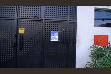 Apartamento à venda com 36m², 2 quartos e sem vaga Apartamento à venda com 36m², 2 quartos e sem vagaPlaca