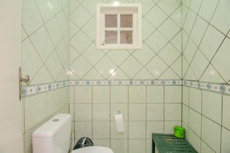 Casa à venda com 380m², 3 quartos e 4 vagas Casa à venda com 380m², 3 quartos e 4 vagasBanheiro Social 2