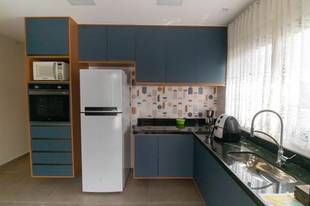 Casa à venda com 123m², 3 quartos e 2 vagas Casa à venda com 123m², 3 quartos e 2 vagasCozinha