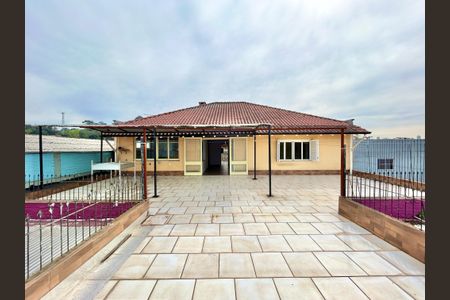 Apartamento à venda com 130m², 3 quartos e sem vaga Apartamento à venda com 130m², 3 quartos e sem vagaVaranda da Suíte