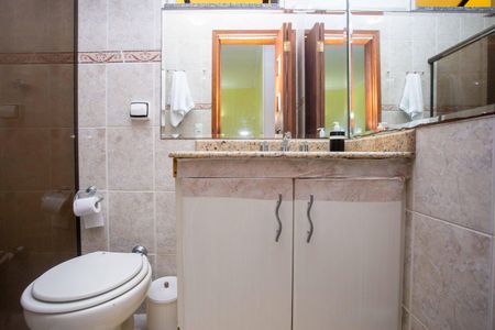 Casa à venda com 153m², 3 quartos e 2 vagasBanheiro Social