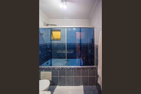 Casa à venda com 153m², 3 quartos e 2 vagasBanheiro da Suíte