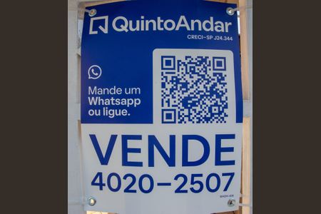 Casa à venda com 153m², 3 quartos e 2 vagasPlaquinha