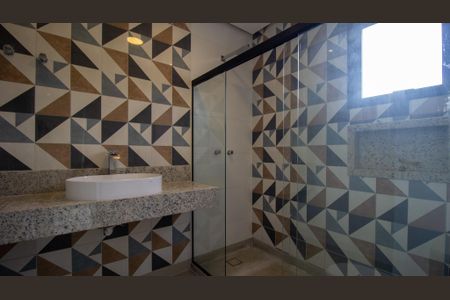 Casa de condomínio à venda com 300m², 4 quartos e 2 vagasBanheiro da Suíte 3